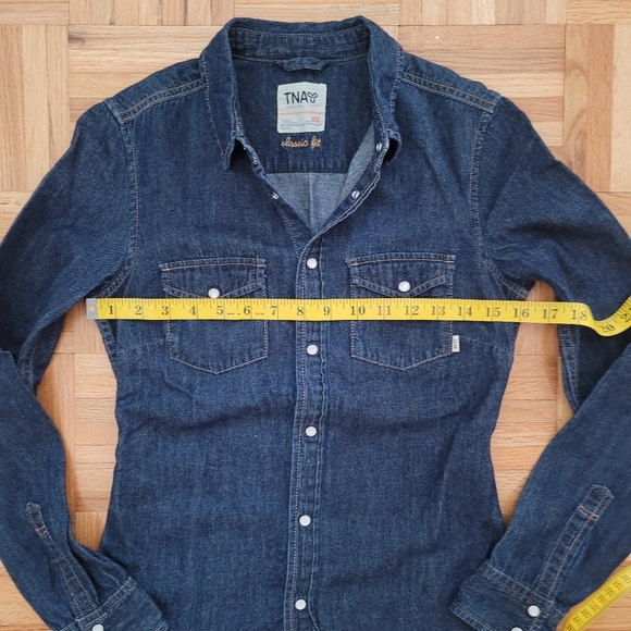 Aritzia TNA Denim Button Down Shirt - Picture 5 of 7